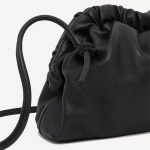 Mini Cloud Clutch - 图片 4